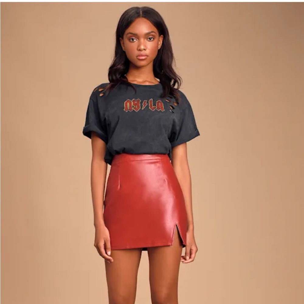 Lulu's Red Corte Mini Skirt